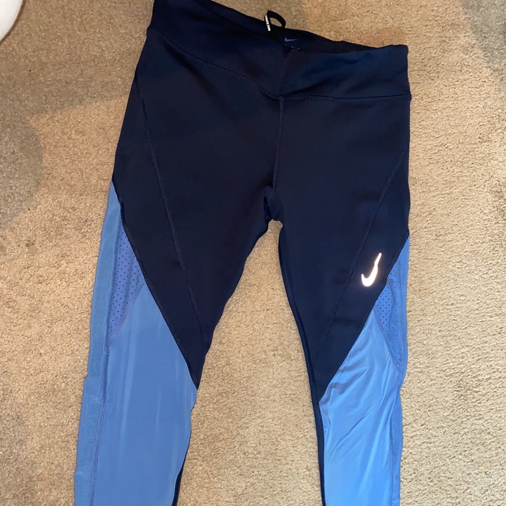 Nike Epic Lux leggings